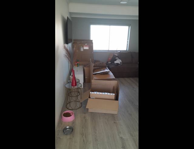 2 BEDROOM APARTMENT TO LET IN WYNBERG